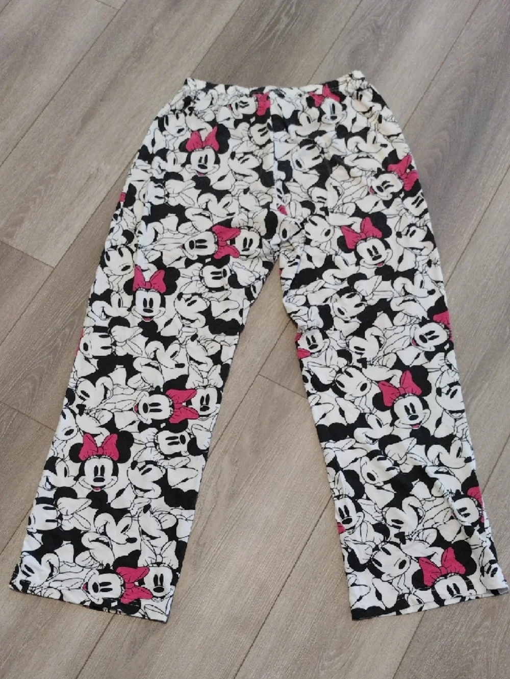 Minnie Mouse Black & Pink Pajama Pants - Picture 14 of 14